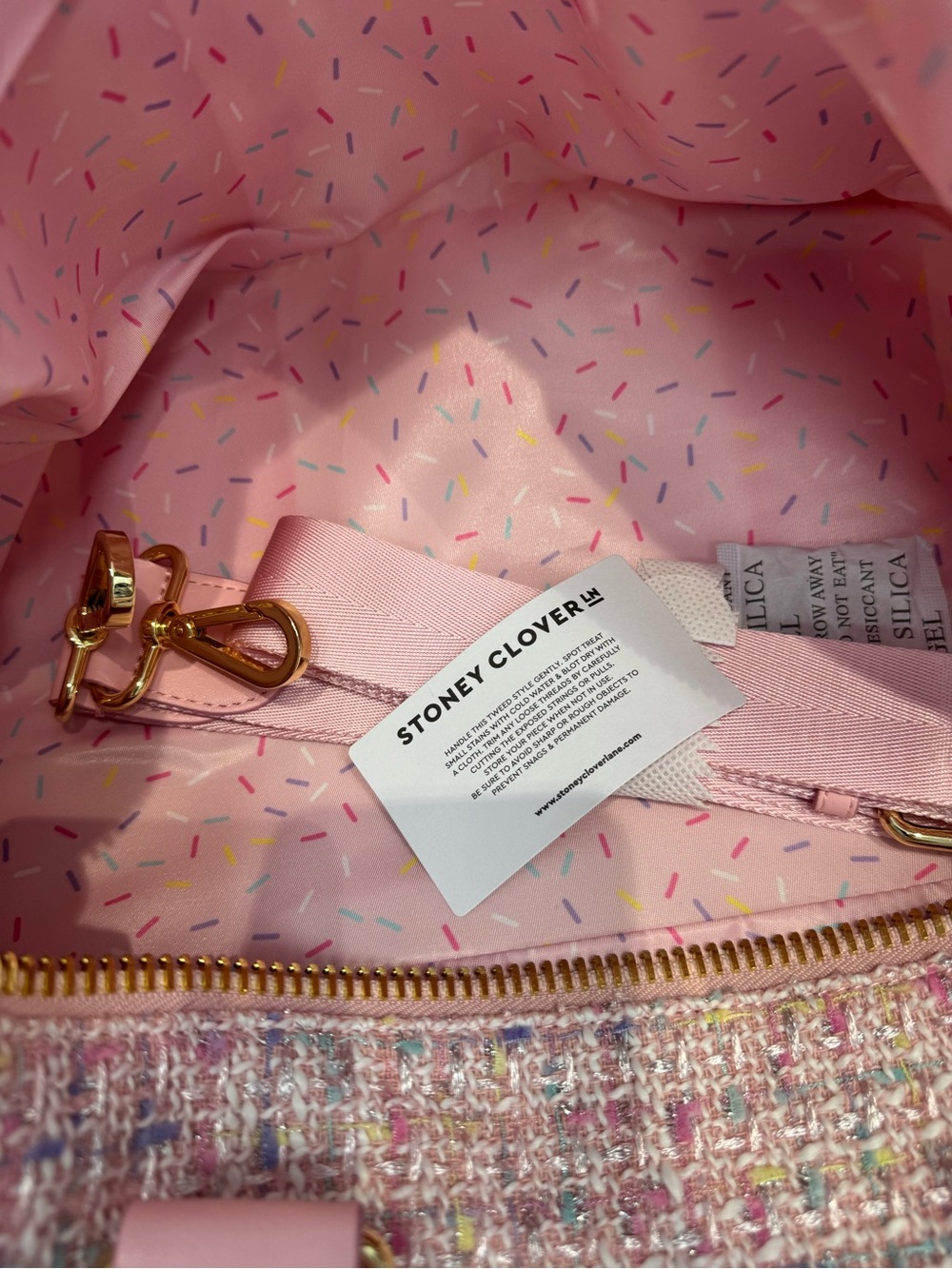 Libby Stoney Clover Lane Pink Tweed 3 Piece Set  with Gold Hardware - Picture 11 of 16